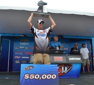 Sprengel Wins FLW Walleye Bay De Noc Tournament