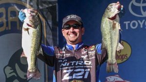 Defoe Leads Day One of BASSFest on Ky Lake