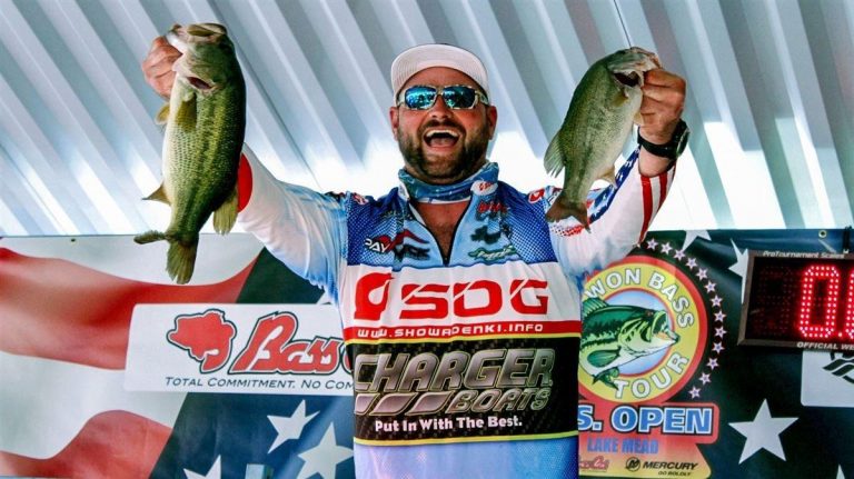 Tosh Wins 2018 US Open on Lake Mead