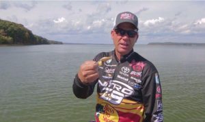 Power Fishing Winter Bass with Kevin VanDam