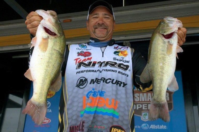 Coppin Leads BASS Open on Ark. River