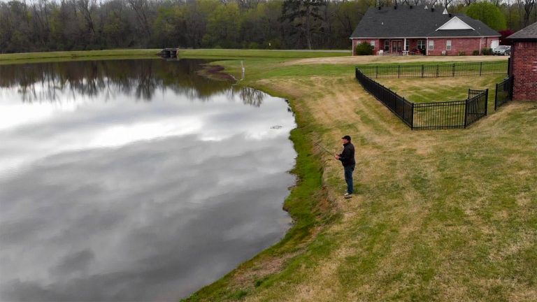 5 Tips to Help Anglers Map Out a Lake from the Bank