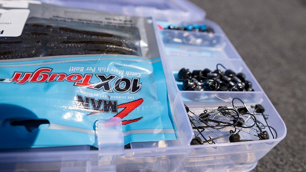 Wholesale fishing worm box To Store Your Fishing Gear 