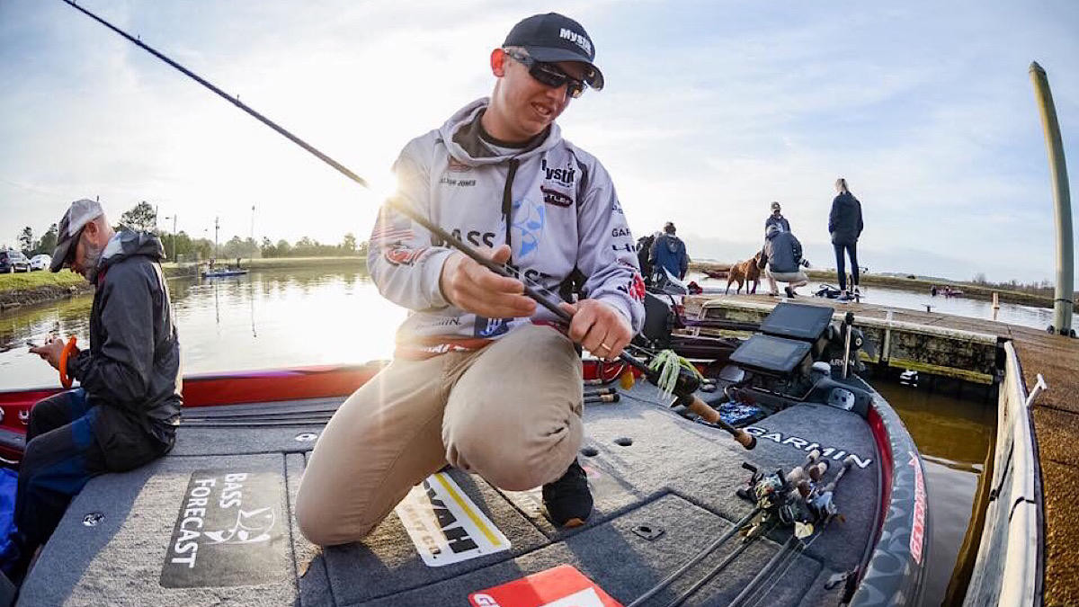 Early Spring Buzzbaits: Why You Should Throw One Now - Wired2Fish