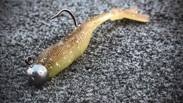 DUO Realis V-TailShad Review