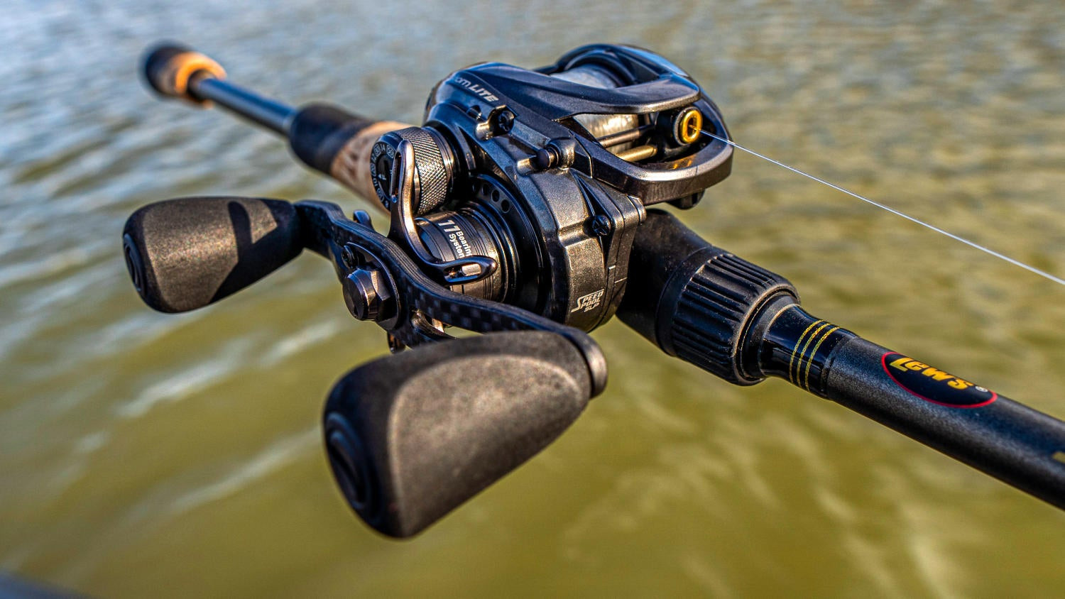 Lew's Left Bass Fishing Reels for sale