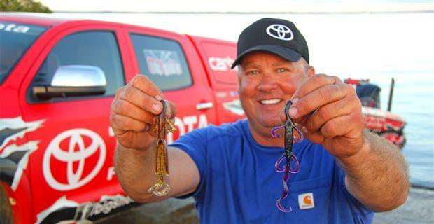 Lizards vs. Creature Baits for Spring Fishing