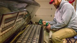 How to Polish Diamond Plate on Boat Trailers