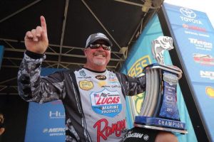 Murray Wins 2017 Elite Series on Toledo Bend