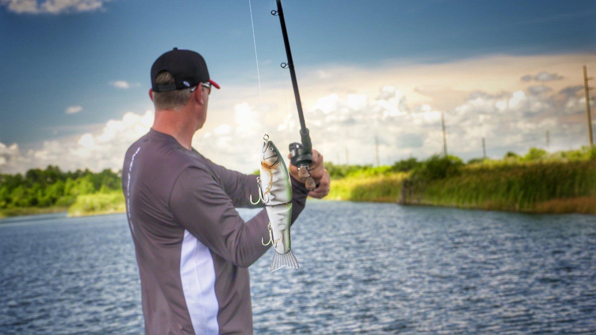 Fishing Glide Baits and Bass Behavior - Wired2Fish