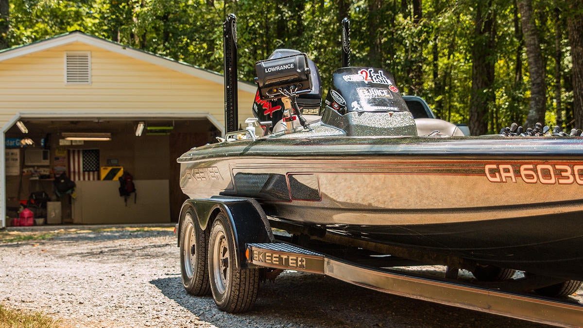 MUST HAVE ON YOUR BASS BOAT - Top 5 pieces of equipment I can't live  without! 