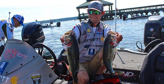3 Football Jig Tips for Offshore Bass - Wired2Fish