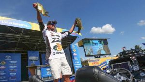 Evers Wins Elite Series Event on St. Lawrence