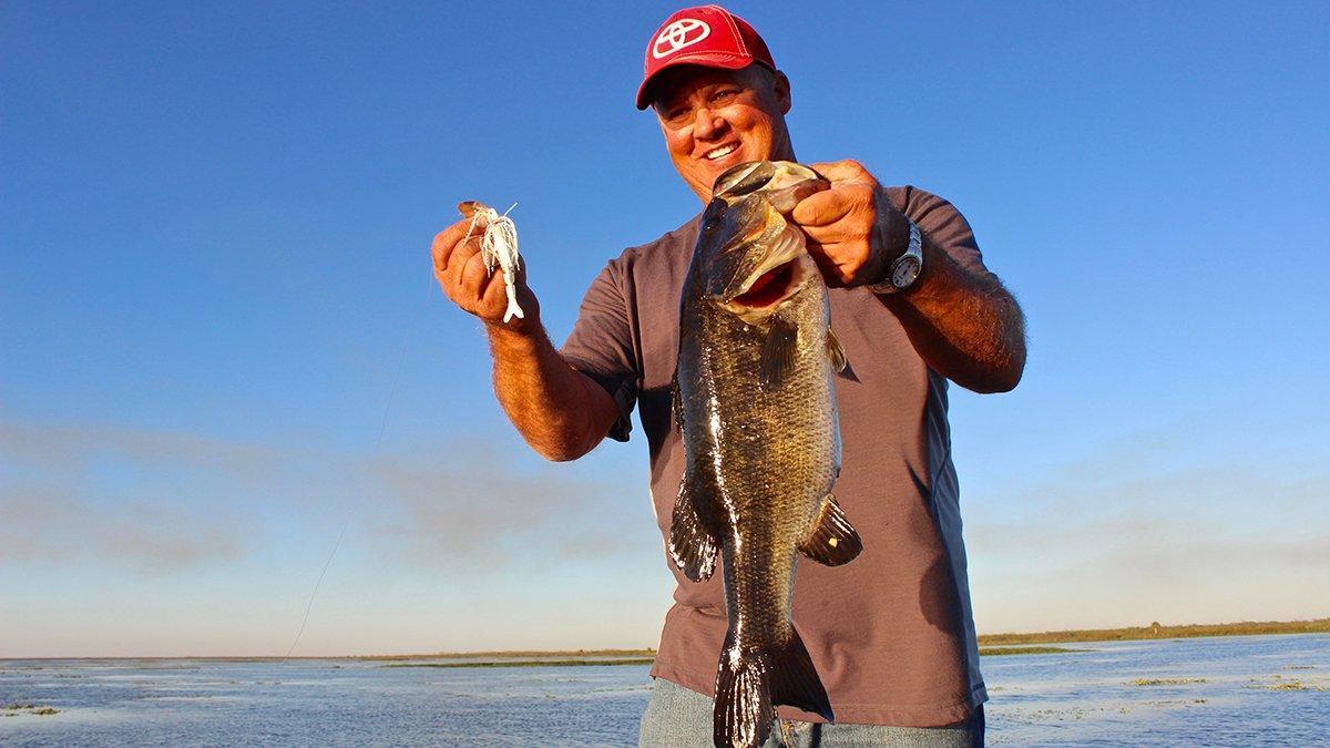 How to Make Your Bladed Jigs Weedless - Wired2Fish