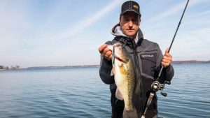 Winter Bass Fishing Fun with Modern Jerkbaits