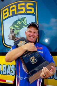 Gluszek Wins Bassmaster Open on Cayuga Lake