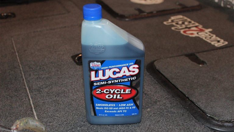 Protect Your Outboard with High-Quality Oil