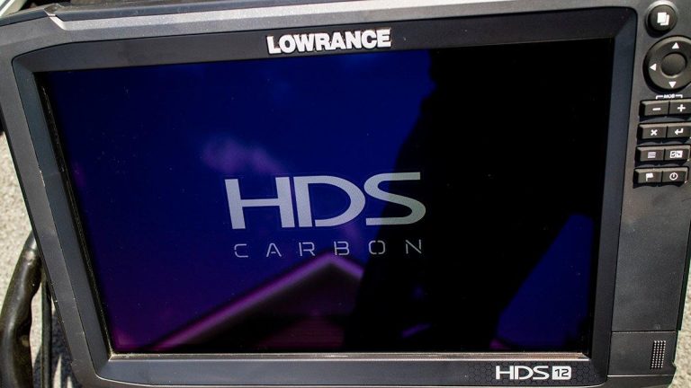 Lowrance HDS Carbon Fish Finders Review