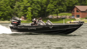 Lund Releases 2017 2075 Pro-V Bass Boat