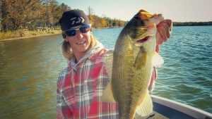 Dock Fishing Fall Bass With Big Jigs 101