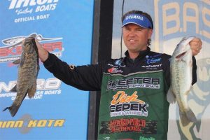 Pirch Leads Day Three Elite Series on Havasu