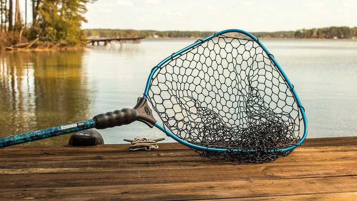 EGO S1 Genesis Floating Fishing Net, Fishermen's Tool, Salt& Freshwater,  Non-Slip Grip, Compact Storage Handle, Kryptek Camo, Fishing -  Canada