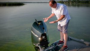 A Look at the New Mercury FourStroke – Easy Access Maintenance