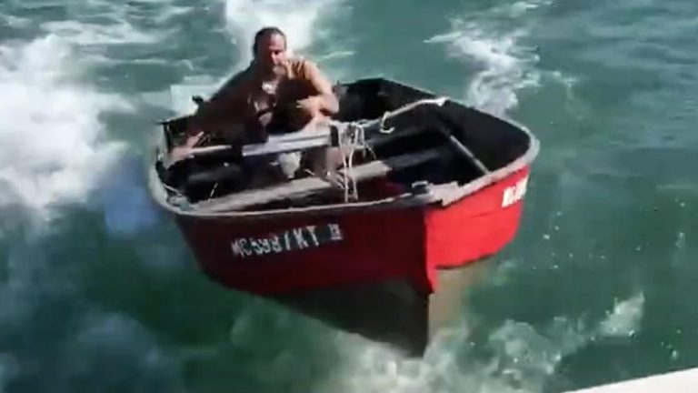 Dangerous Boat Rage Video Goes Viral