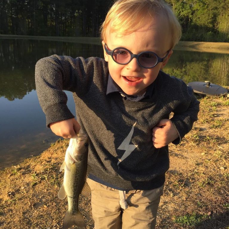 Hollywood Star Teaching Son to Fish