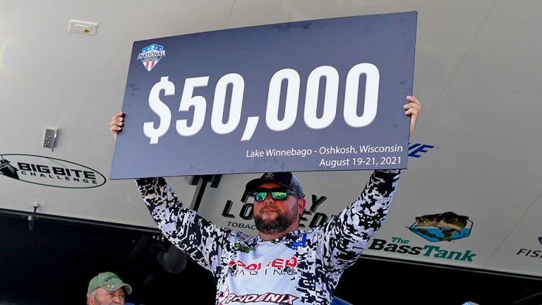 Mallory Wins Winnebago NPFL Bass Tournament