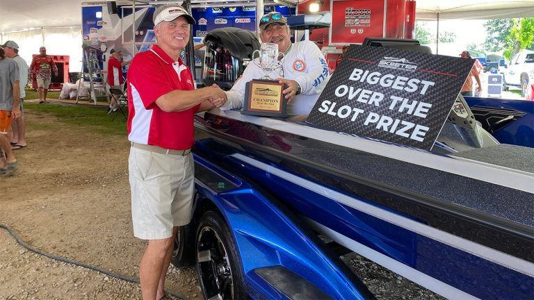 Hauschild Wins Skeeter Owners’ Bass Tournament on Lake Fork