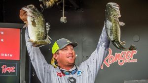 Dortch Wins 2017 FLW Tour on Harris Chain