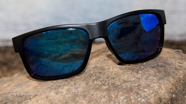 Costa Del Mar Half Moon Sunglasses - Shiny Black/Blue Mirror 580G