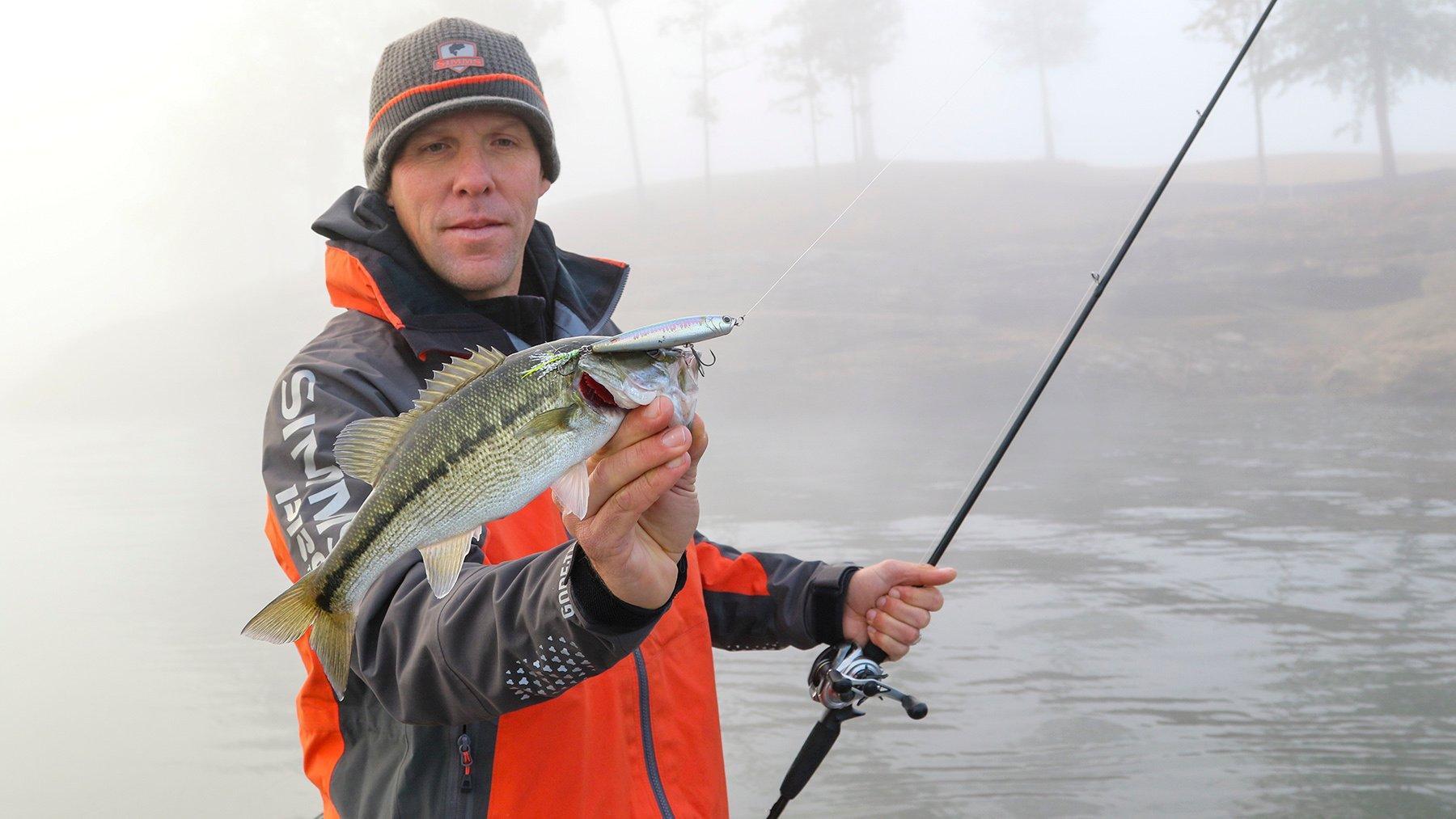 How Aaron Martens Feathers His Fishing Lures - Wired2Fish