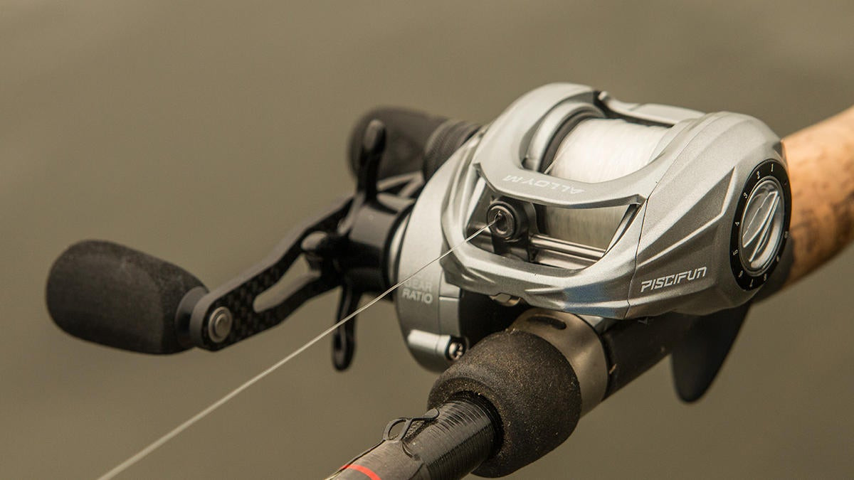 New Piscifun Torrent Baitcasting Reel Review and Demonstration