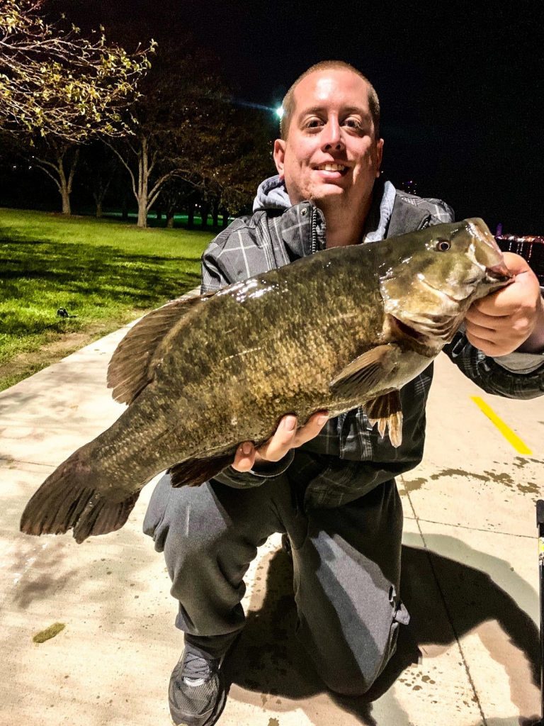 Illinois Record Smallmouth Bass Caught in Downtown Chicago