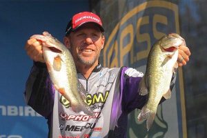 Martens Leads Day Three on Chesapeake