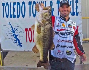 Gleason’s Last Minute 11-Pound Bass