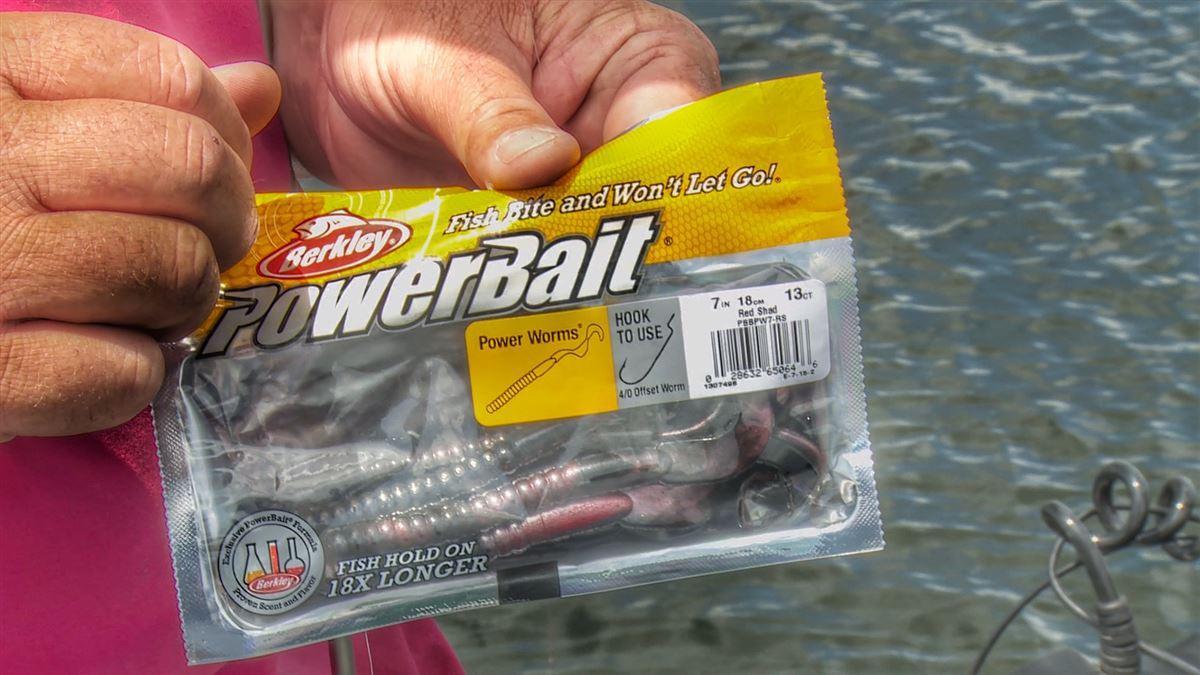 Ripping Jig Worms Through Grass for Bass - Wired2Fish