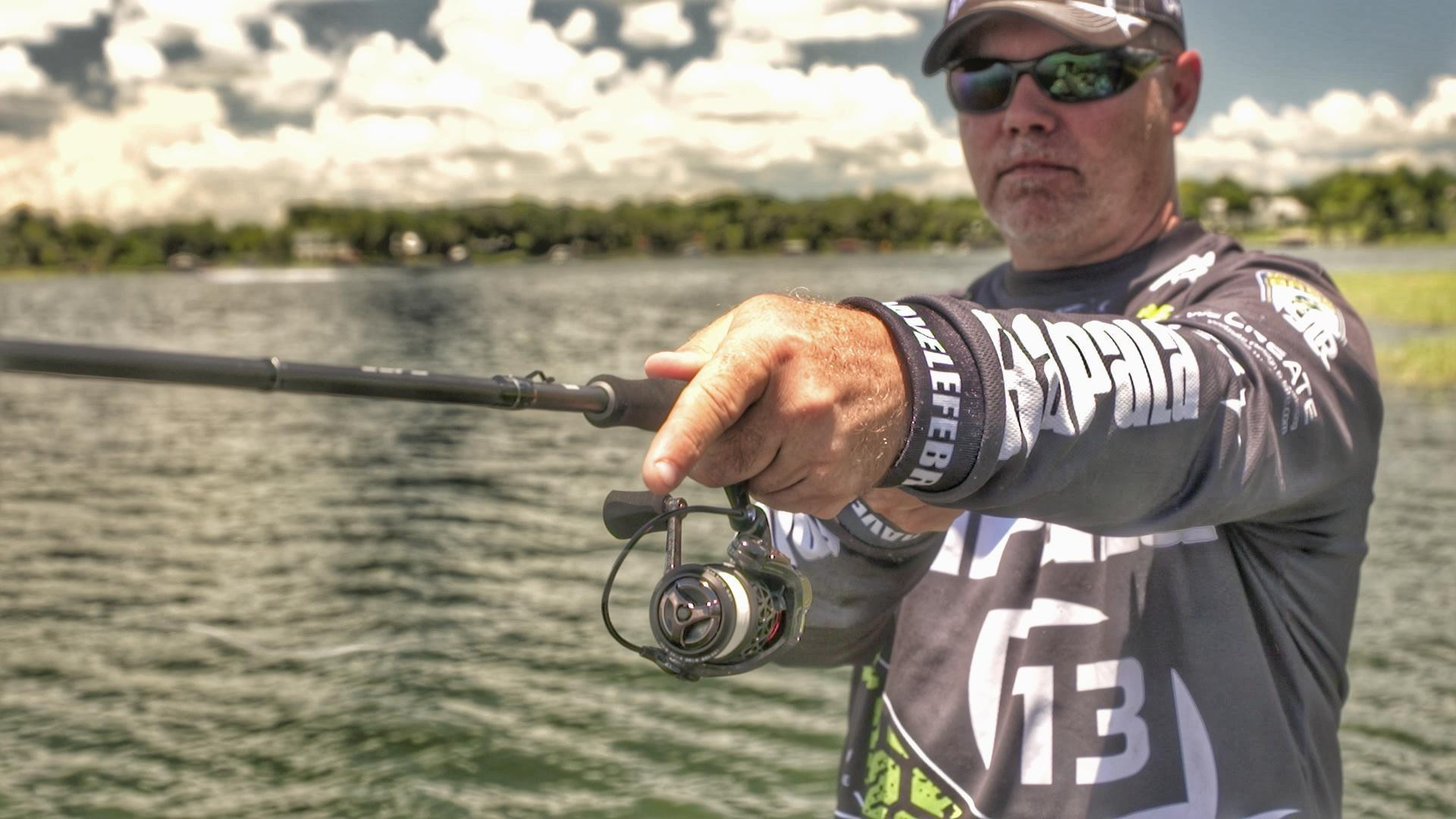 The Ultimate Curly Tail Grub Finesse Rig - Wired2Fish