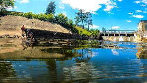 Why Dam Spillways are Excellent Fishing Spots | Underwater Tour