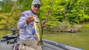 Why to Flip with Lighter Weights when Fishing for Bass around Shallow Cover