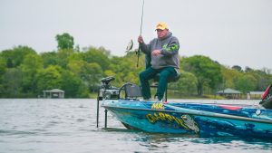 Jig Fishing Spring Crappies on Grass Lines with Mr. Crappie