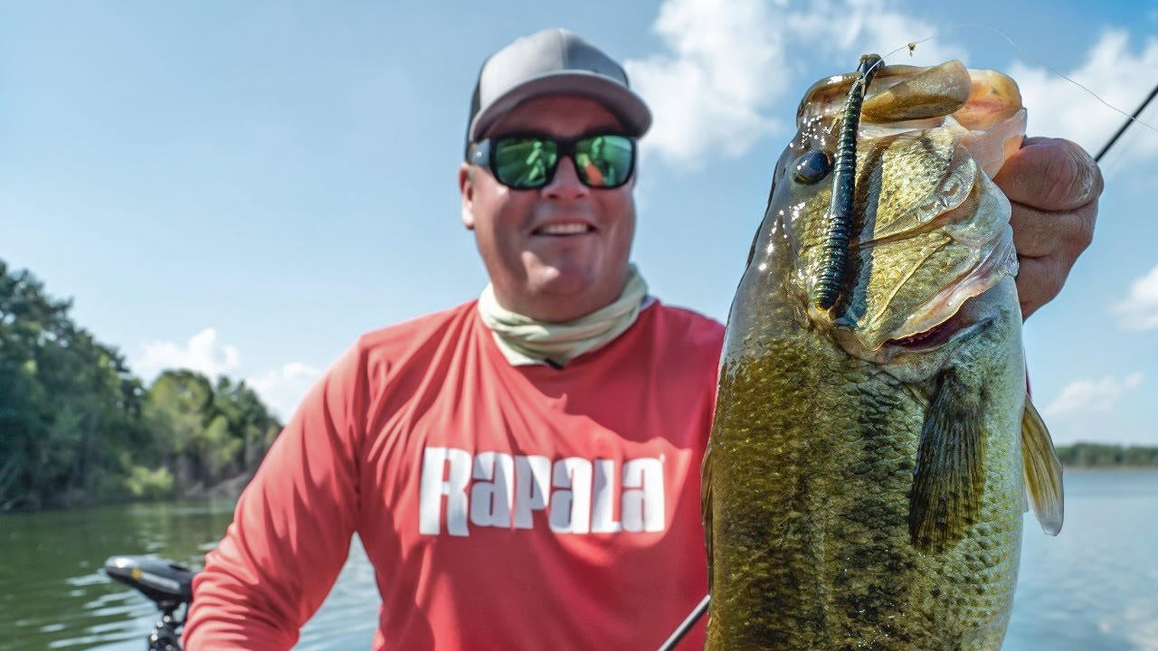 5 Tips for Neko Rigging Worms for Summer Bass - Wired2Fish
