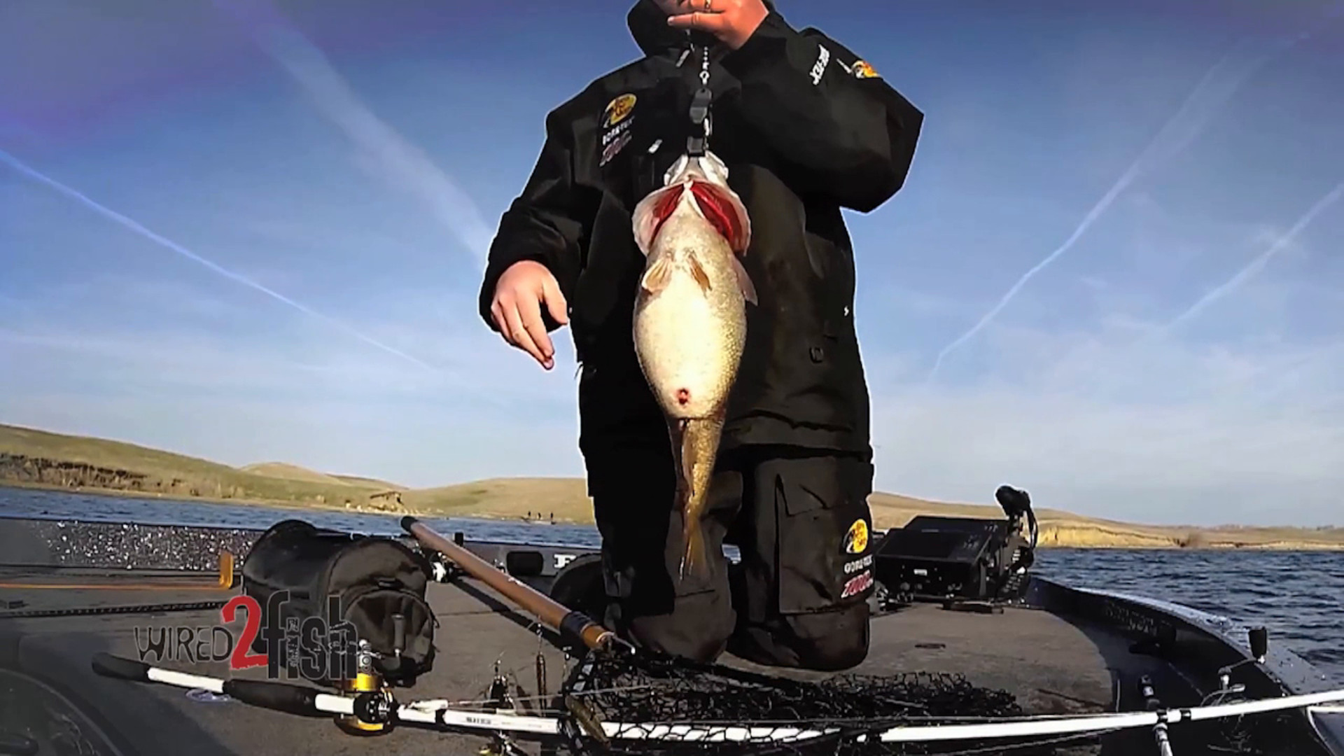 Angler Breaks Smallmouth Bass Record in SD - Wired2Fish