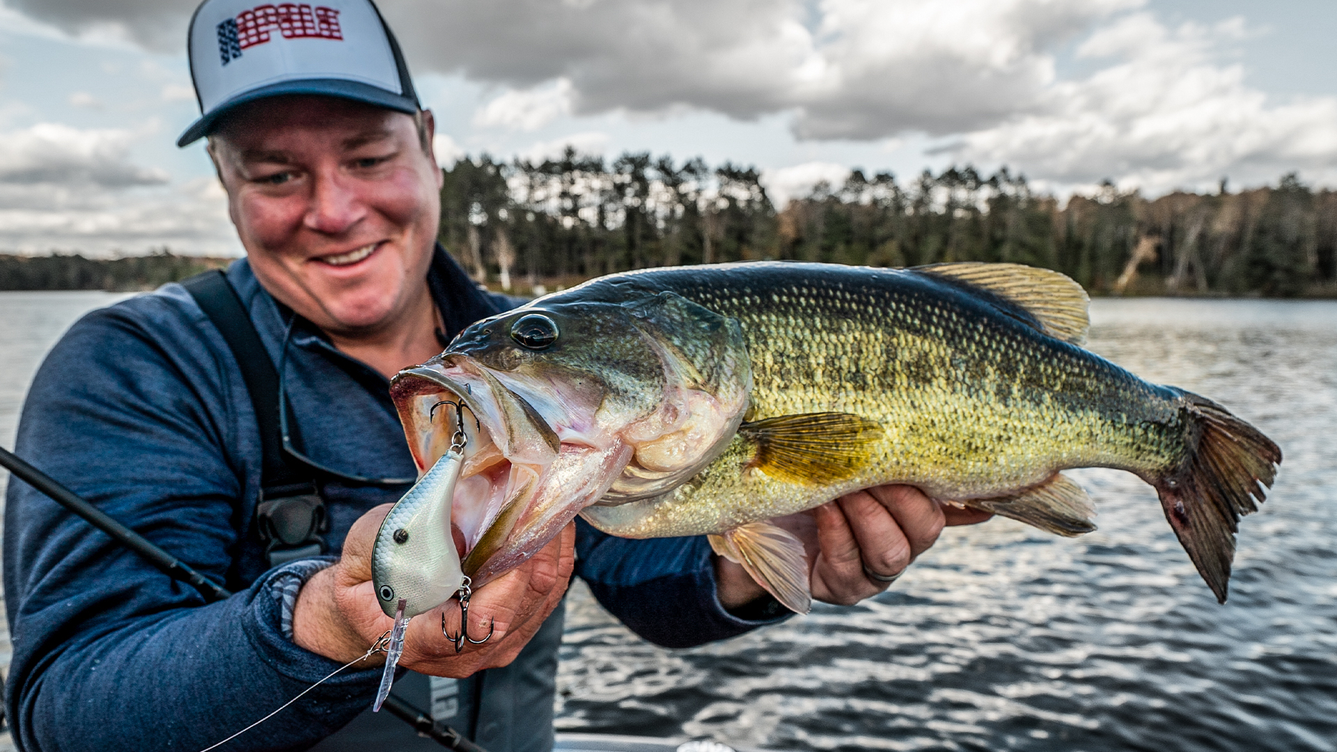 10 Crankbait Tips for Fall Bass  Deep Offshore Focus - Wired2Fish