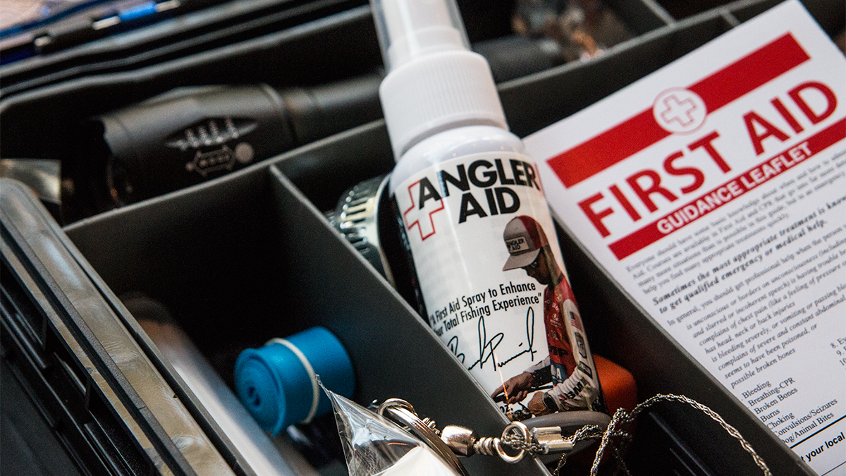 first aid spray for fishermen