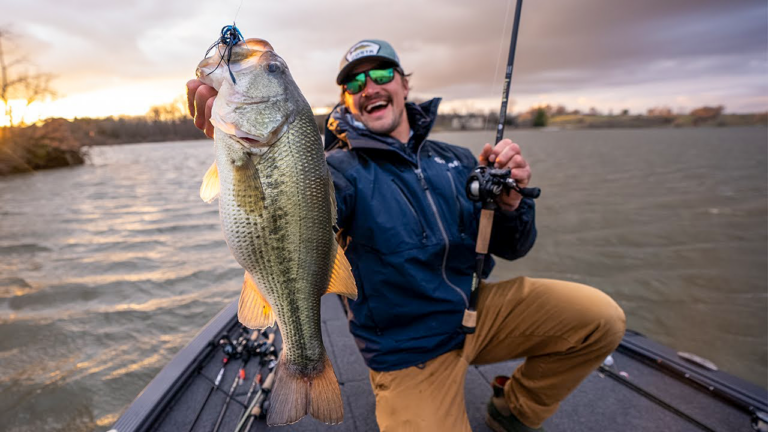 How to Fish Jigs for Bass in Cold Water