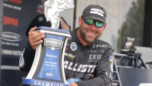 Livesay Wins 2022 Bassmaster Elite Series on Fork