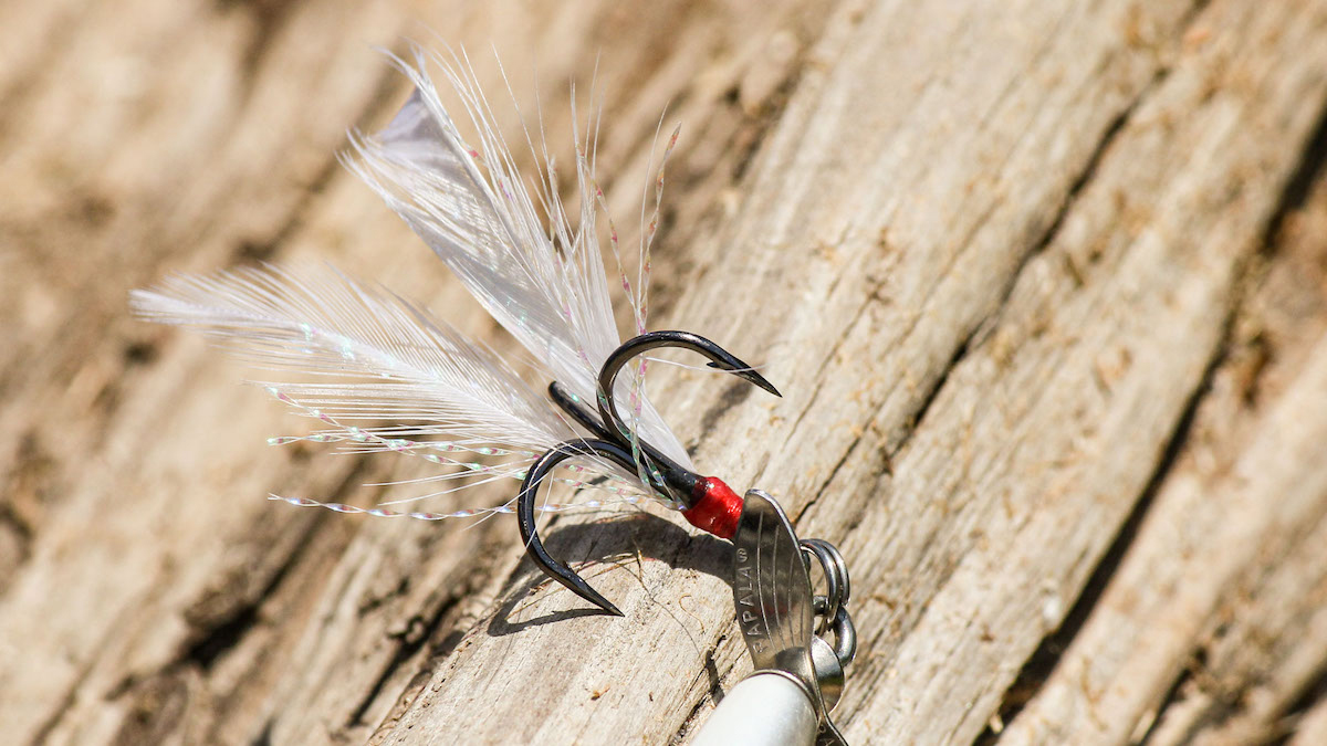 feathered treble hook on bass fishing lure